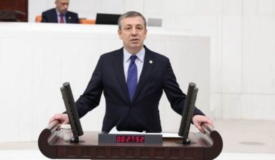 CHP’li Türeli’den bütçe eleştirisi: Böyle gayri ciddi devlet yönetimi olmaz