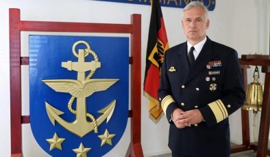 Almanya eski Donanma Komutanı konuştu: ‘Batı hiç bu kadar zorlanmamıştı’