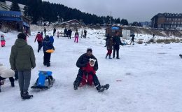 Kış turizmi merkezi ‘Beyaz cennet’te sömestr tatili cep yakıyor