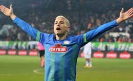 Trabzonspor’da kötü gidişat sürüyor: Karadeniz derbisinde kazanan Rizespor! Çaykur Rizespor 1-0 Trabzonspor