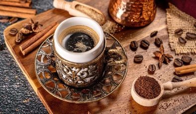 Metabolizmayı hızlandıran mucizevi ikili: Tarçınlı Türk kahvesinin vücudunuza 10 faydası…