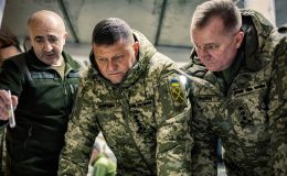 Ukrayna taht oyunlarında yeni perde… Zelenski Genelkurmay Başkanı’nı görevden alamıyor!