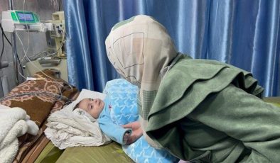 Bebeği açlıktan ölen Gazzeli baba: ‘Oğlum zaten öldü, diğer bebekler ne olacak?’