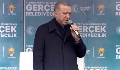 Erdoğan isim vermeden Yeniden Refah’a yüklendi: ‘Gölgemizde yürümeye kalkanlara müsaade etmeyiz’