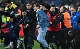 AKP’nin Trabzon adayından olaylı maç yorumu: ‘Girmiş sahaya, sana gelip vurmamış ki’