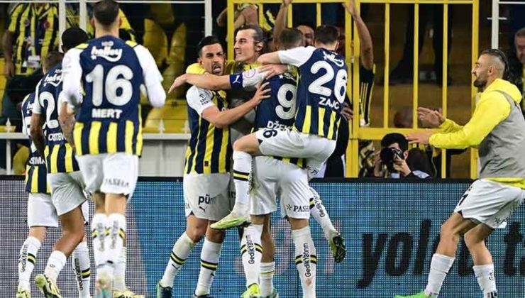 Fenerbahçe taraftarı önünde gol oldu yağdı! Fenerbahçe 4-2 Adana Demirspor