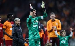 Galatasaray’da rekorların adamı Muslera, 5. kez dalya diyecek!