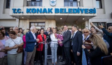 Konak’ta Nilüfer Çınarlı Mutlu dönemi başladı