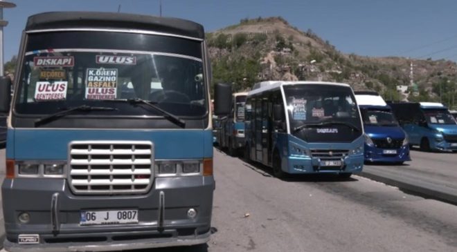 Ankara’da minibüsçüler Erdoğan’a seslendi: ‘Açız, ihtiyacımız var’