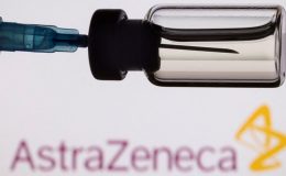 AstraZeneca, piyasadaki yeni aşıları gerekçe göstererek Covid-19 aşısını dünya çapında geri çekiyor