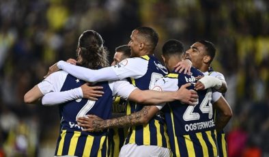 Fenerbahçe’den derbi öncesi 3 gollü galibiyet! Fenerbahçe 3-0 Kayserispor