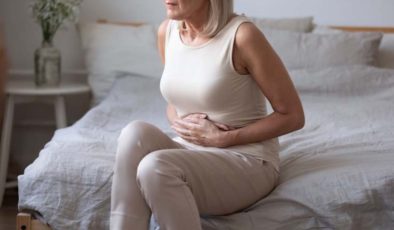 Menopoz semptomlarını azaltan 10 şifalı bitki!