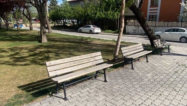 Parkta oturan 2 çocuğa makasla saldırdı: ‘Mahallenin namusunu kirlettiniz’