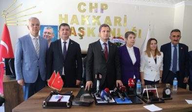 CHP heyetinden Hakkari’de iktidara sert çıkış: ‘Kayyum atamaları, AKP’nin belediyelere çökme projesidir’