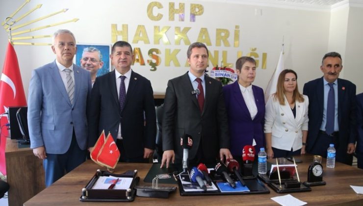 CHP heyetinden Hakkari’de iktidara sert çıkış: ‘Kayyum atamaları, AKP’nin belediyelere çökme projesidir’