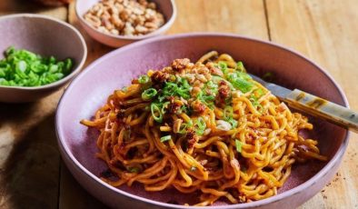 Danimarka, ‘noodle’ları raflardan çekiyor: ‘Çok acı’