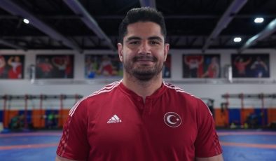 Paris 2024 Olimpiyat Oyunları’nda 11 Türk güreşçi mücadele edecek!