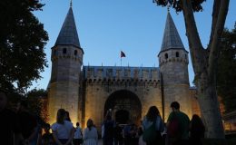 Topkapı Sarayı’nda ilk kez gece turları başladı