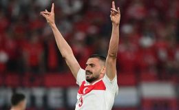 UEFA, gol sevincinde Bozkurt işareti yapan milli futbolcuya men verdi, kriz çıktı