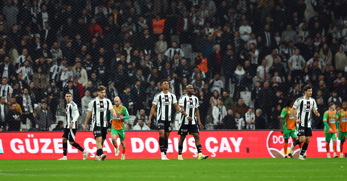 Beşiktaş, ilk yarılarda Alanyaspor’u yenemiyor!