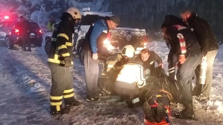 Kocaeli’de jandarma aracı uçurumdan yuvarlandı: 2 asker yaralı