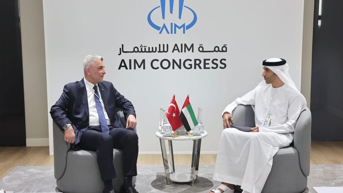 Bakan Bolat, BAE Dış Ticaretten Sorumlu Devlet Bakanı Al Zeyoudi ile görüştü
