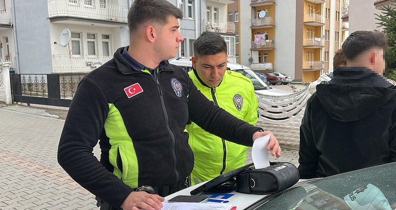 Kütahya’da polisten kaçan sürücü yakayı ele verdi